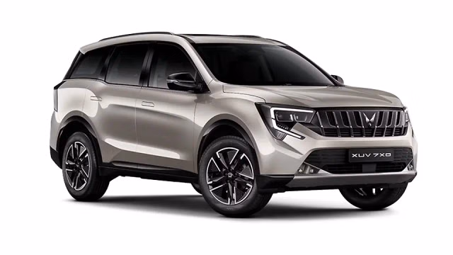 Mahindra XUV 7XO